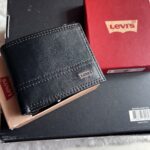 Levi's Men's  Slimfold Wallet with Multiple Card Slots and ID Window | Black