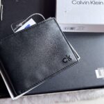 Calvin Klein Men's RFID Leather Minimalist Bifold Wallet | Black