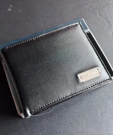 Perry Ellis Cowhide Leather Imported Wallet | Men’s