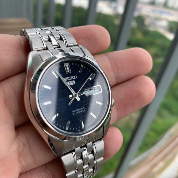 Seiko 5 Automatic 21 Jewels Watch | SNK357K1 - Image 5